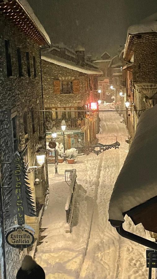 Apartamento Turistico Nievesol 24 - Benasque Exteriör bild
